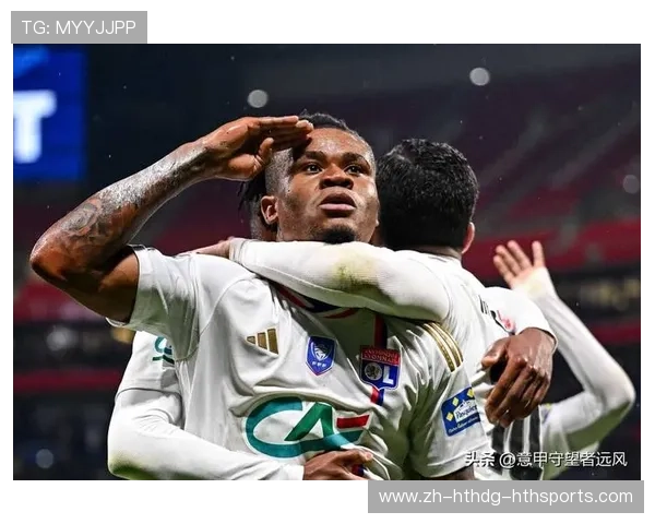 马赛与里昂百年宿怨揭示城市荣耀之战的起伏与荣耀